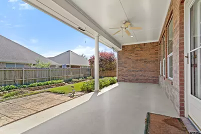1906 Hollyglen Dr, Tyler, TX 75703 - Photo 32