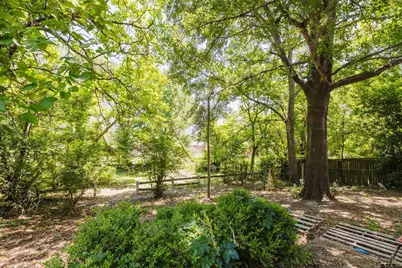 1208 S Academy, Tyler, TX 75701 - Photo 26