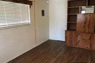 818 Howard, Jacksonville, TX 75766 - Photo 8