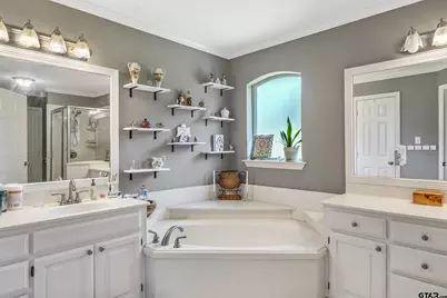 9359 Saint Patrick Pl, Tyler, TX 75703 - Photo 16