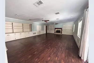 1010 Pamela, Henderson, TX 75654 - Photo 6