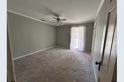 1010 Pamela, Henderson, TX 75654 - Photo 12