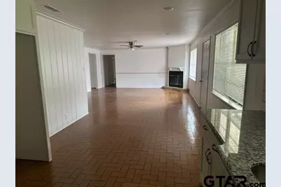 3301 Brookside Dr, Tyler, TX 75701 - Photo 6