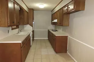 402 Muller Garden Rd, Tyler, TX 75703 - Photo 12