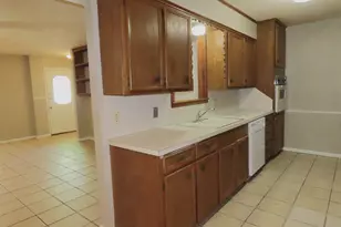 402 Muller Garden Rd, Tyler, TX 75703 - Photo 10