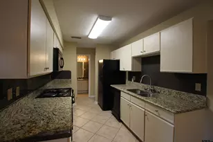 5875 Creekside, Tyler, TX 75703 - Photo 12