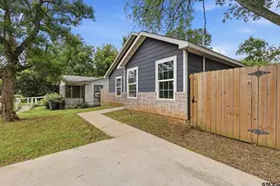 208 Lenox St, Pittsburg, TX 75686 - Photo 4