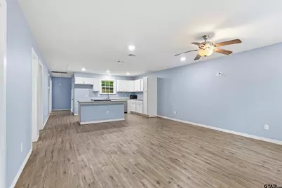 212 Lenox St, Pittsburg, TX 75686 - Photo 10