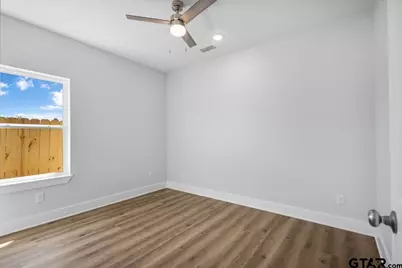 162 Red Bud Cir, Bullard, TX 75757 - Photo 16