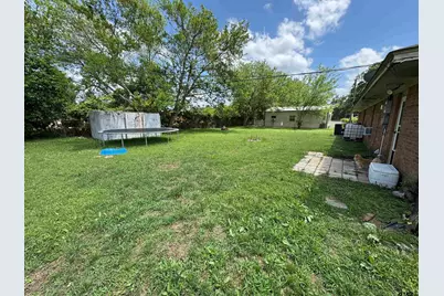105 Tomie St, Quitman, TX 75783 - Photo 18