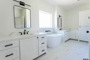21053 County Rd 26, Tyler, TX 75705 - Photo 20