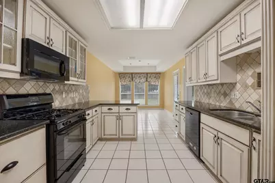 3302 Lexington, Tyler, TX 75701 - Photo 2