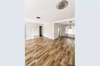 1611 N Pacific St, Mineola, TX 75773 - Photo 2