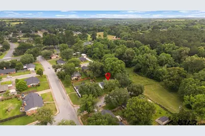 1000 Westwood Dr, Henderson, TX 75654 - Photo 42