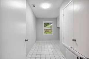 1000 Westwood Dr, Henderson, TX 75654 - Photo 14