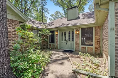 1206 Hampton Lane, Tyler, TX 75701 - Photo 2