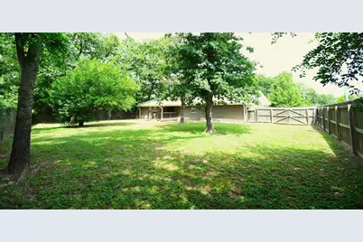 3323 Brooks Ln, Tyler, TX 75701 - Photo 24