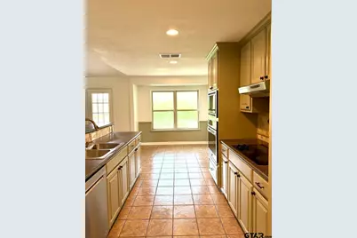 3424 Glendale Drive, Tyler, TX 75701 - Photo 4