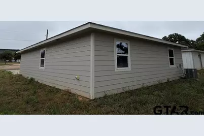 730 N Sanders, Nacogdoches, TX 75964 - Photo 2