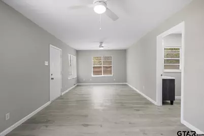 249-253 N Pecan St, Van, TX 75790 - Photo 6