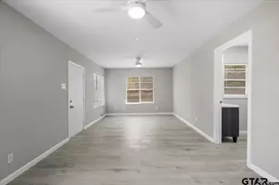 249-253 N Pecan St, Van, TX 75790 - Photo 6
