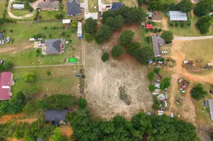 2425 Thompson Ln, Tyler, TX 75701 - Photo 24