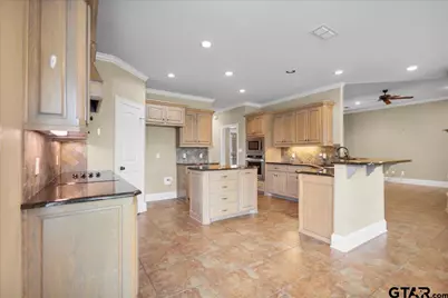 838 Carriage Dr., Tyler, TX 75703 - Photo 12