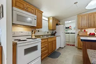 13599 Phoenix Dr, Tyler, TX 75707 - Photo 16