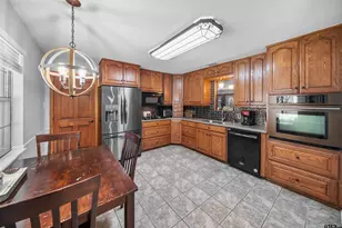 3016 S Cameron, Tyler, TX 75701 - Photo 10