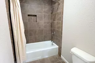 6106 Wilshire Dr, Tyler, TX 75703 - Photo 18