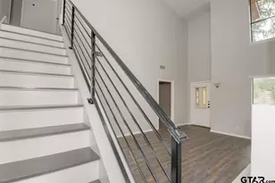 5821 Hollytree Dr, Tyler, TX 75703 - Photo 8