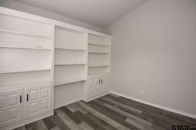 5821 Hollytree Drive, Tyler, TX 75703 - Photo 20