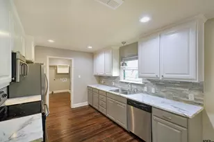 245 Larchwood Path, Holly Lake Ranch, TX 75765 - Photo 12