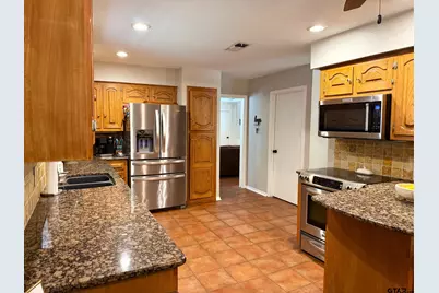 19017 Pinedale Circle, Flint, TX 75762 - Photo 14