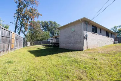 6001 Huntington Dr, Tyler, TX 75703 - Photo 24