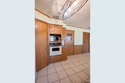 6001 Huntington Dr, Tyler, TX 75703 - Photo 8