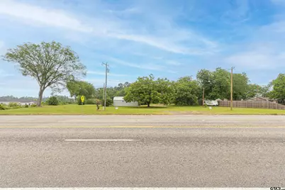 10879 E State Highway 64, Tyler, TX 75707 - Photo 16