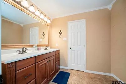 110 Cheryl St, Longview, TX 75604 - Photo 10