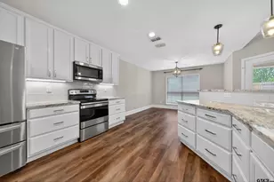 815 E Grande, Tyler, TX 75703 - Photo 38