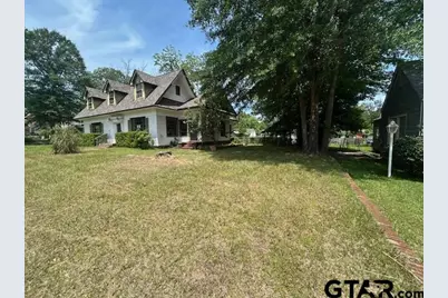 534 El Paso, Jacksonville, TX 75766 - Photo 2