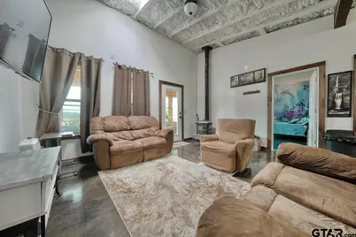 6899 N State Highway 19, Palestine, TX 75803 - Photo 8