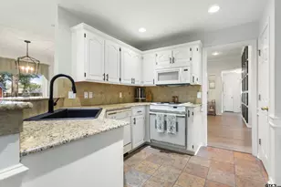 19234 Honeysuckle Dr, Flint, TX 75762 - Photo 12