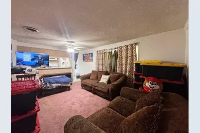 302 N O'Tyson, Mt Pleasant, TX 75455 - Photo 6