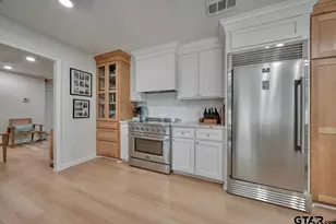 203 Texas Dr, Hideaway, TX 75771 - Photo 10