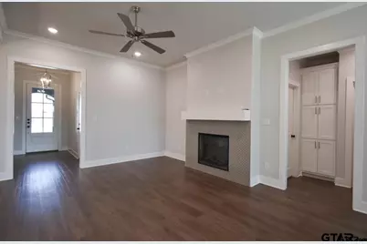 7012 Hillside Avenue, Tyler, TX 75707 - Photo 2