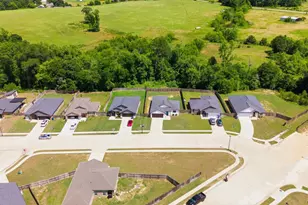 17018 Crossing Cir, Lindale, TX 75771 - Photo 22