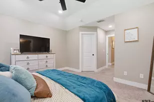 17018 Crossing Cir, Lindale, TX 75771 - Photo 12