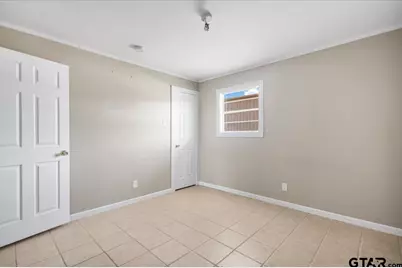 108 McClung St, Winona, TX 75792 - Photo 32