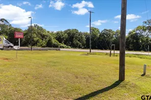 108 McClung St, Winona, TX 75792 - Photo 40