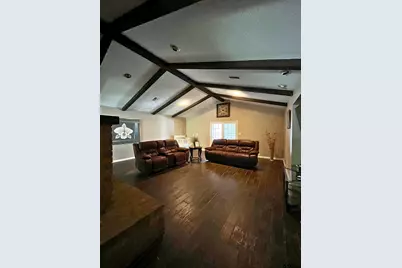 410 E 4th Street, Mount Pleasant, TX 75455 - Photo 18